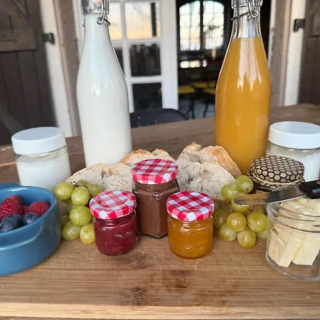 Holiday home Le Doux De *