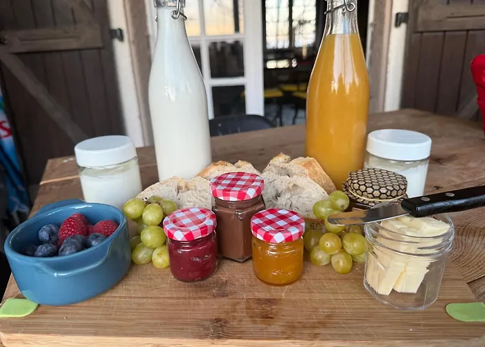 Holiday home Le Doux De *