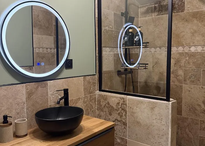 Le Doux De Holiday home *